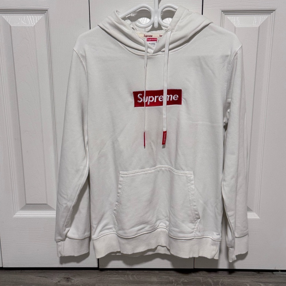 Supreme White Hoodie with Red Box Logo Tag